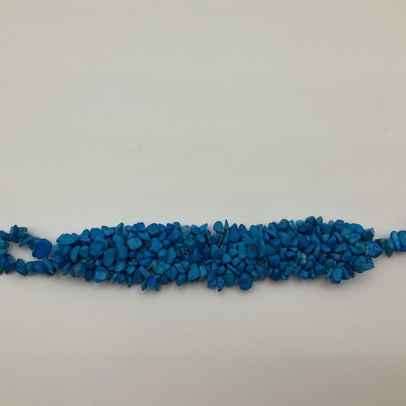 New Artisan Howlite Turquoise Tone Chip Stone Beaded Bracelet Toggle Handcrafted - Picture 12 of 13